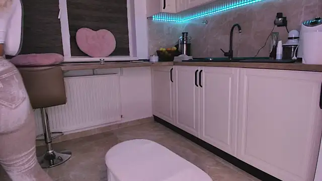 SexyElisabeth online show from 03/10/26, 04:28