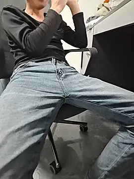 micai fengbei online show from 12/23/25, 06:33