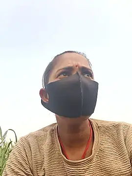 Snapshot of Punam_panjabi chatting on 01/13/26, 09:14 Punam panjabi online show from 01/13/26, 09:14