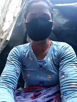 Snapshot of Punam_panjabi chatting on 02/05/26, 11:26 Punam panjabi online show from 02/05/26, 11:26