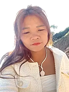 Snapshot of -mayman99 chatting on 11/26/25, 02:45 -mayman99 online show from 11/26/25, 02:45