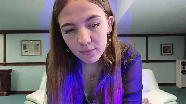 KiraRustle online show from 12/19/25, 02:29