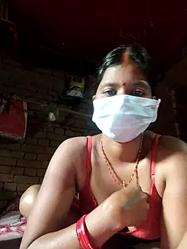 Snapshot of Curvy_Vamikaa chatting on 12/15/25, 08:29 Curvy Vamikaa online show from 12/15/25, 08:29