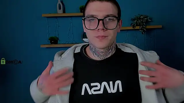 drew soft  online show from 12/18/25, 07:53