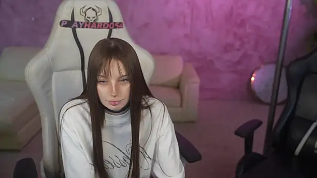 Dacota love online show from 04/17/26, 10:29