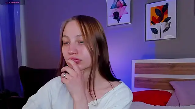 lally cute online show from 02/28/26, 11:22