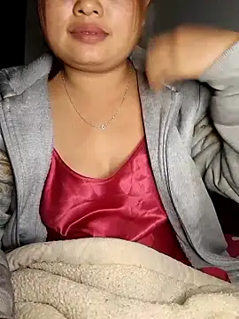 Snapshot of mai-mai-97 chatting on 01/07/26, 02:08 mai-mai-97 online show from 01/07/26, 02:08