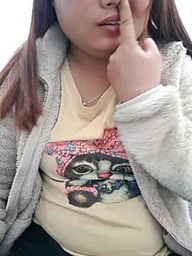 Snapshot of mai-mai-97 chatting on 02/20/26, 05:15 mai-mai-97 online show from 02/20/26, 05:15