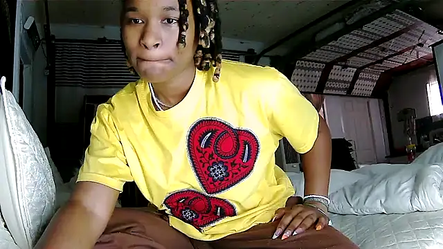 JuicyEbonyGoddess online show from 04/21/26, 12:22