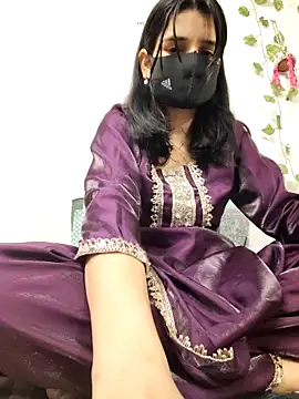 Snapshot of Sexolinaa chatting on 05/02/26, 03:50 Sexolinaa online show from 05/02/26, 03:50