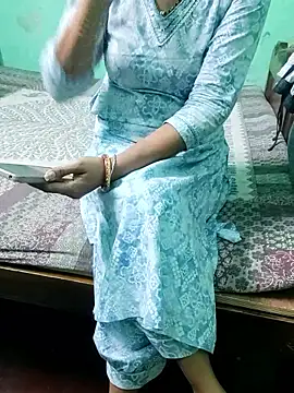 Myraajii online show from 02/10/26, 02:54