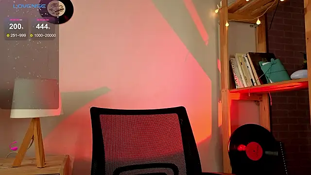 Me1inMonro online show from 03/28/26, 07:41