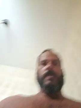 Snapshot of wakahoe chatting on 11/25/25, 05:13 wakahoe online show from 11/25/25, 05:13