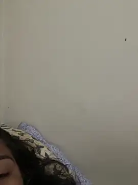 Snapshot of PartiedOmelet chatting on 12/15/25, 06:45 PartiedOmelet online show from 12/15/25, 06:45