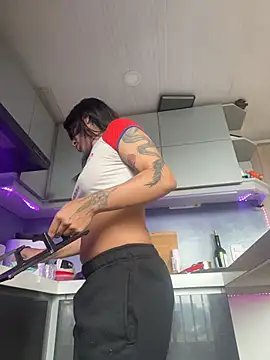 SaraAndrade  online show from 02/12/26, 09:54