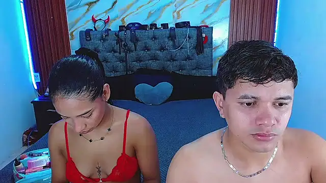 Meryandcris online show from 02/17/26, 04:20