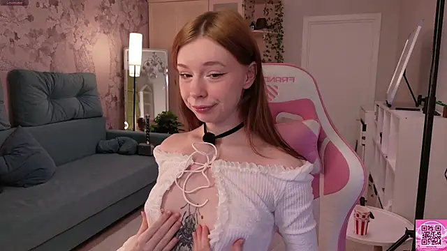 eva aria online show from 04/07/26, 08:09