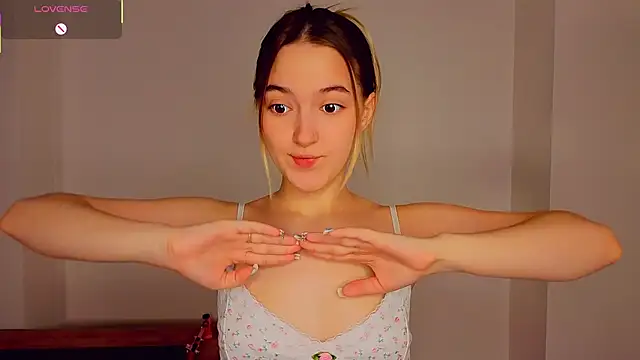 MarySparkl online show from 11/30/25, 06:12