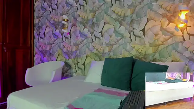 Madame Angelic 1 online show from 04/02/26, 03:26