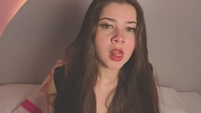 amyvans  online show from 12/01/25, 10:04