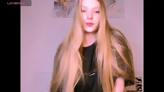  Milana Sparkl75  online show from 01/15/26, 02:10