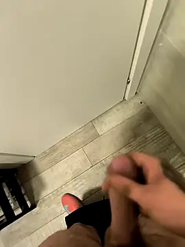 Razvan696969 online show from 03/01/26, 01:57