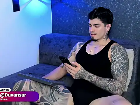 Snapshot of _mrcock__ chatting on 05/21/26, 05:36 mrcock online show from 05/21/26, 05:36