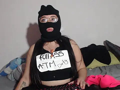 Snapshot of Dirty_sammy01 chatting on 11/29/25, 05:21 Dirty sammy01 online show from 11/29/25, 05:21