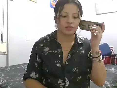 marcoz charlotte05 online show from 11/26/25, 01:06