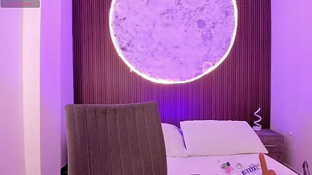 Snapshot of IvannaVolk_ chatting on 02/04/26, 05:13 IvannaVolk online show from 02/04/26, 05:13