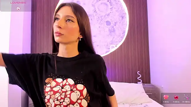 Snapshot of IvannaVolk_ chatting on 02/11/26, 06:29 IvannaVolk online show from 02/11/26, 06:29