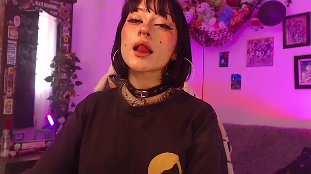 Layla quinn online show from 01/10/26, 05:04