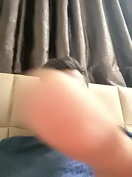 rara0728 online show from 01/11/26, 12:21