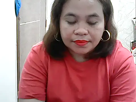 Snapshot of cutechubby chatting on 01/17/26, 12:54 cutechubby online show from 01/17/26, 12:54
