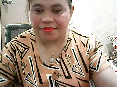 Snapshot of cutechubby chatting on 02/07/26, 01:04 cutechubby online show from 02/07/26, 01:04