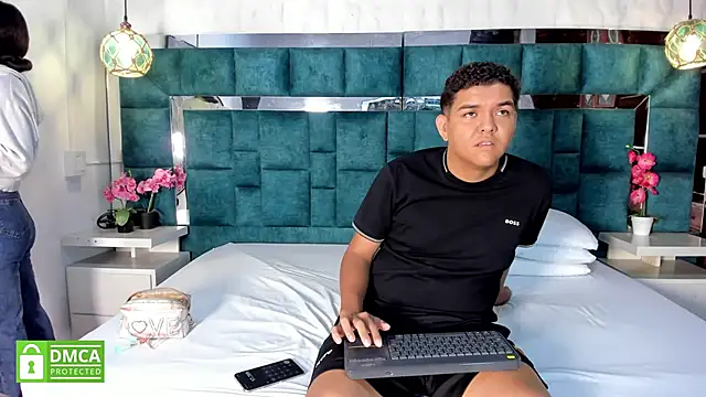  bonnyandclyde online show from 01/16/26, 12:42