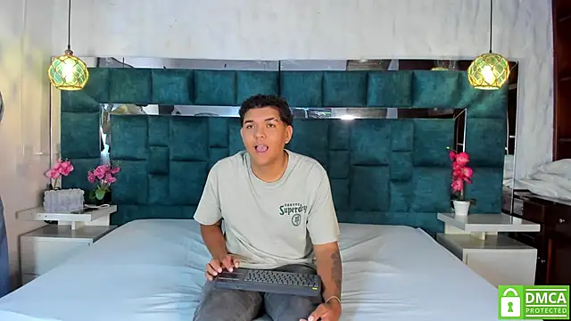  bonnyandclyde online show from 03/07/26, 12:24