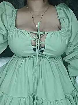 Curvy Pooja online show from 07/04/26, 06:36
