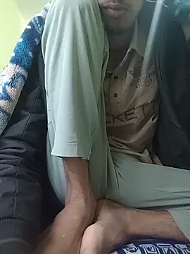 handsome boy07 online show from 12/03/25, 04:20