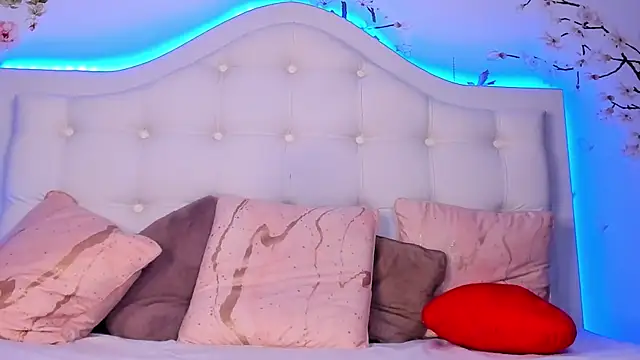 TinyBlair online show from 03/06/26, 05:37