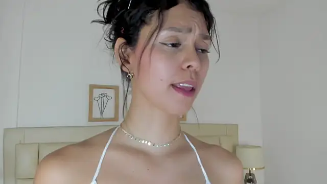 Snapshot of gaby_smit__ chatting on 06/16/26, 11:51 gaby smit online show from 06/16/26, 11:51