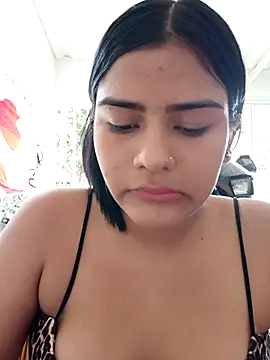 Snapshot of virgin_cunt chatting on 11/26/25, 12:17 virgin cunt online show from 11/26/25, 12:17