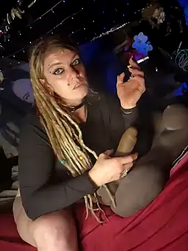 Horny hippie online show from 10/12/25, 06:40