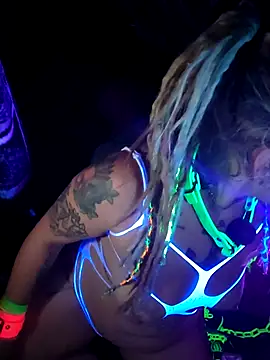 Horny hippie online show from 11/17/25, 12:16