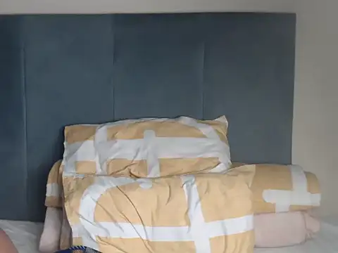 Chocolatebae86 online show from 11/26/25, 03:46