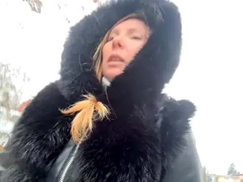 Snapshot of JenyJansy chatting on 12/03/25, 01:53 JenyJansy online show from 12/03/25, 01:53