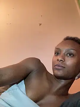    Hannah    online show from 12/15/25, 01:04