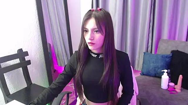 TiinaJonus  online show from 04/18/26, 05:11