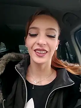 Snapshot of BabyEva- chatting on 11/29/25, 02:20 BabyEva- online show from 11/29/25, 02:20