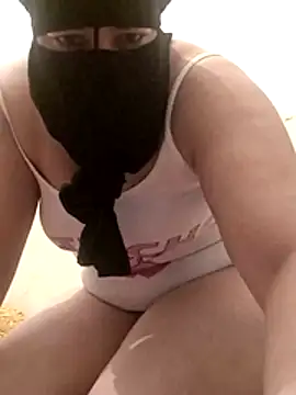 JinanXXX online show from 11/25/25, 09:04